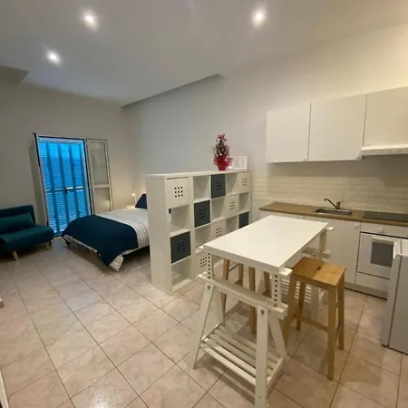 Arco Del Priore Bed and breakfast Trani